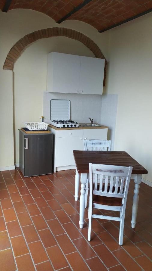 Montevecchio Apartments Montopoli in Val dʼArno Εξωτερικό φωτογραφία